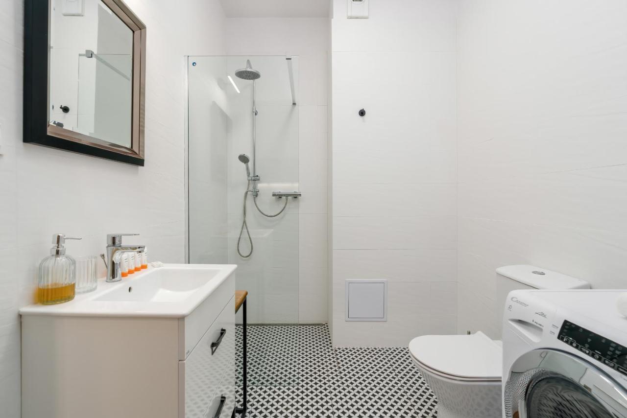 Deluxe Mtp Apartments Matejki By Noclegi Renters Poznan Dış mekan fotoğraf