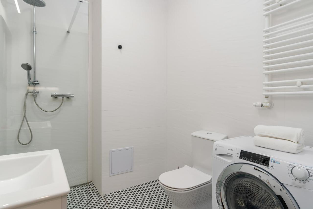 Deluxe Mtp Apartments Matejki By Noclegi Renters Poznan Dış mekan fotoğraf