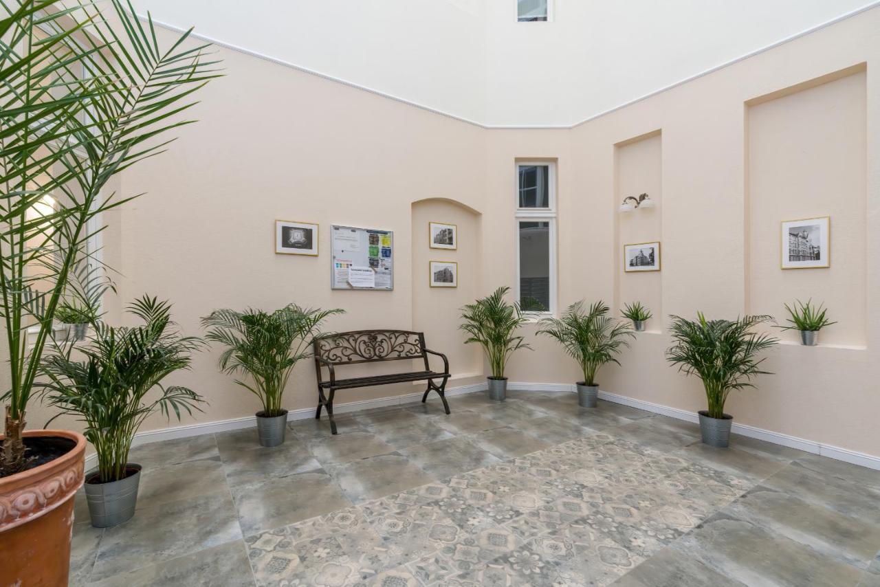 Deluxe Mtp Apartments Matejki By Noclegi Renters Poznan Dış mekan fotoğraf
