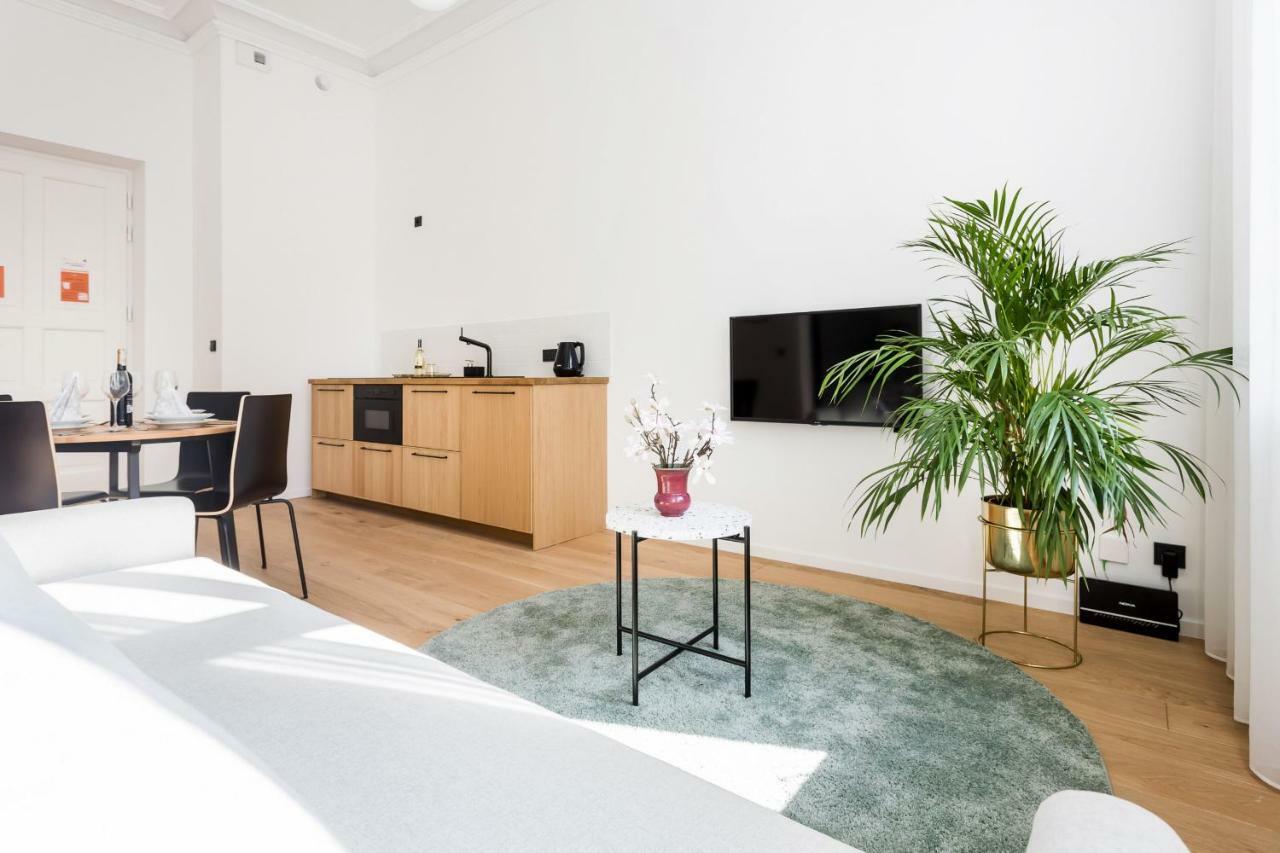 Deluxe Mtp Apartments Matejki By Noclegi Renters Poznan Dış mekan fotoğraf